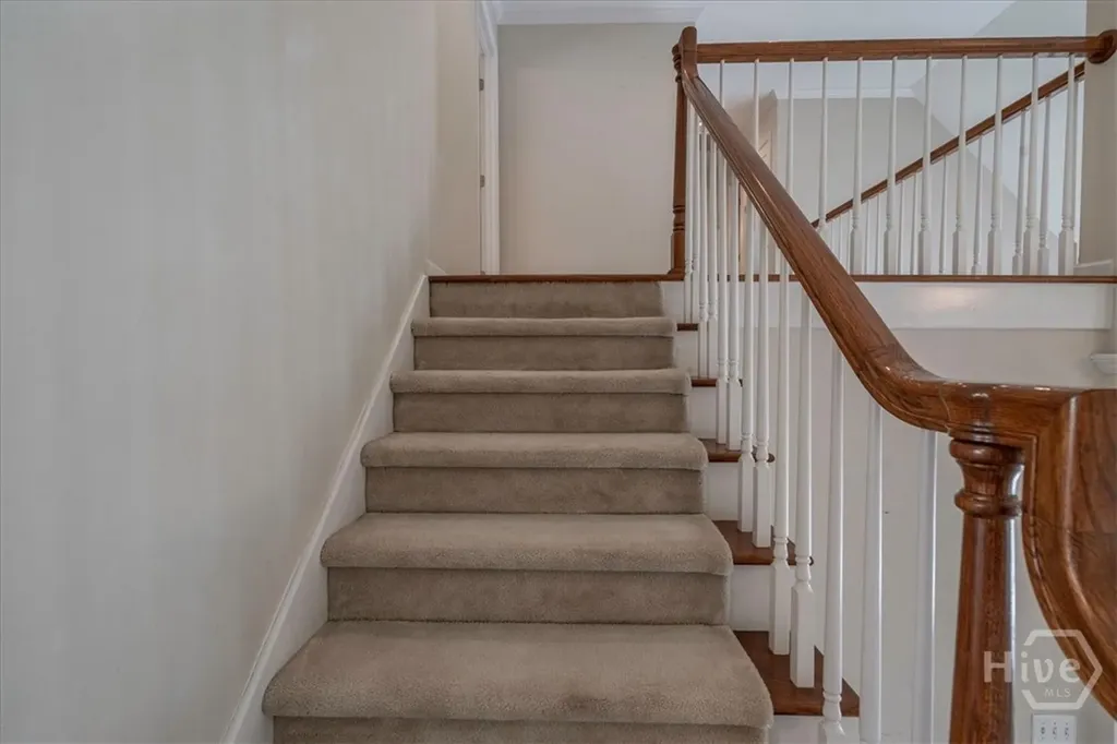 305 Crystal Court Athens GA 30606