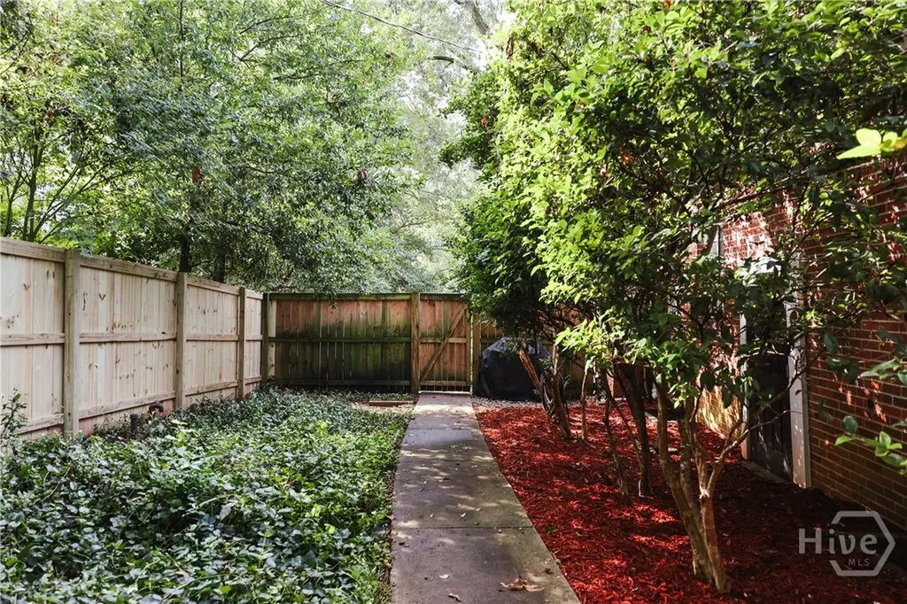 552 Cobb Street Athens GA 30606