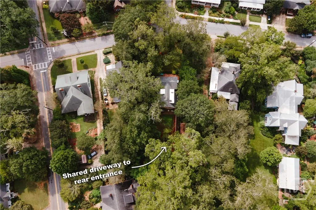 552 Cobb Street Athens GA 30606