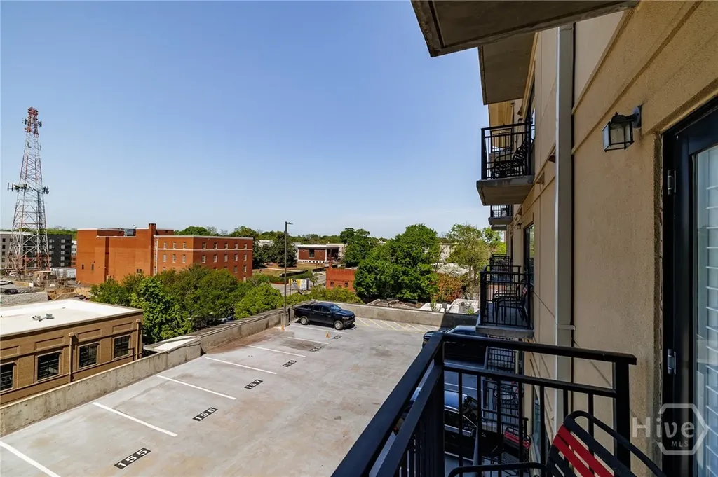 250 W Broad Street Athens GA 30601