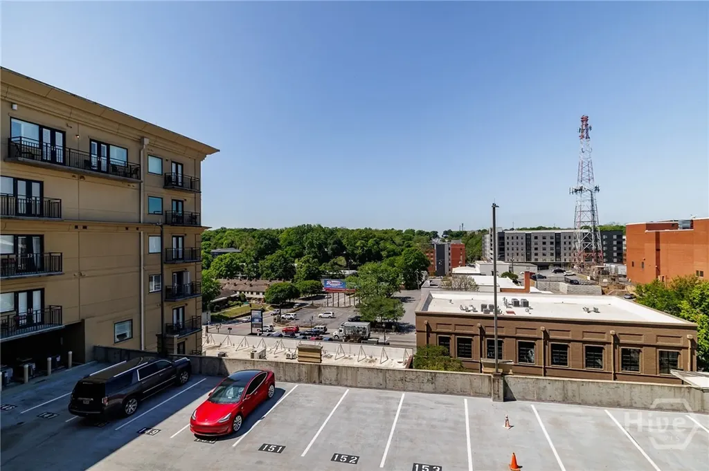 250 W Broad Street Athens GA 30601