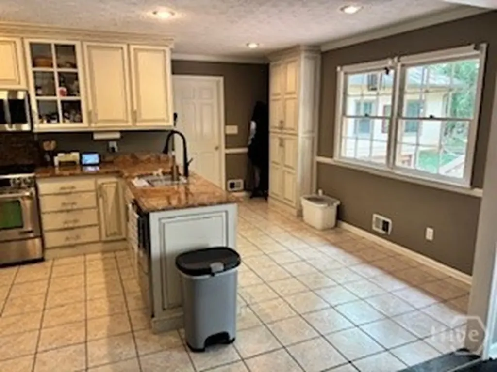 175 Longview Drive Athens GA 30605