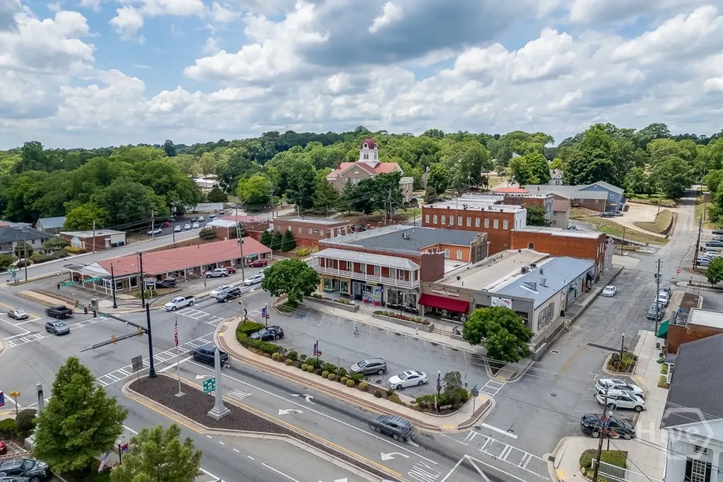 196 Oakdale Road Jefferson GA 30549