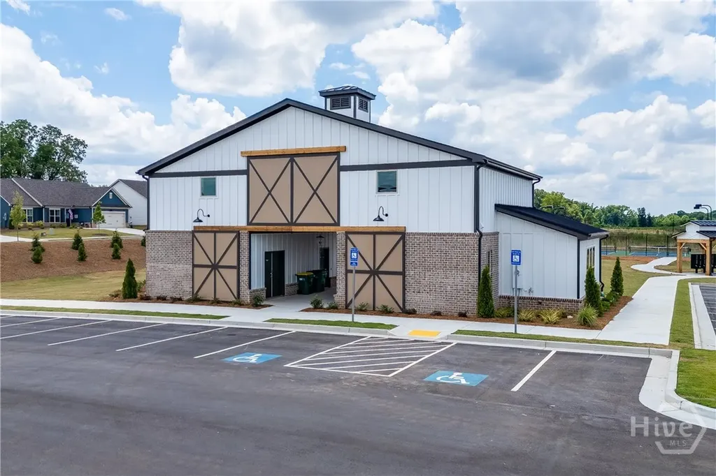 196 Oakdale Road Jefferson GA 30549
