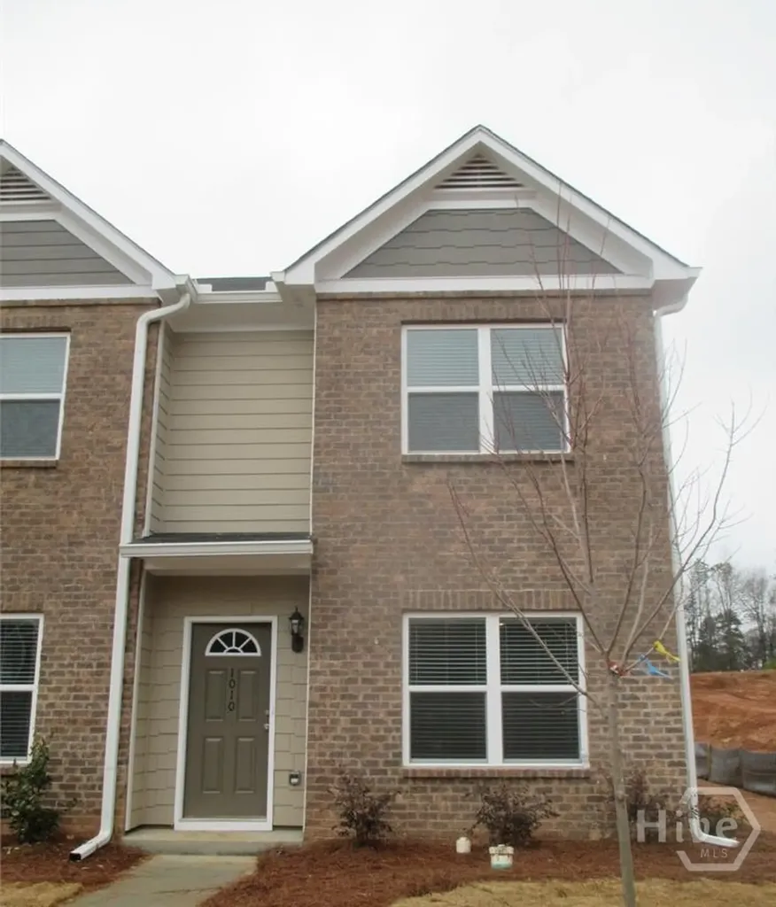 1010 Binghampton Circle Bogart GA 30622