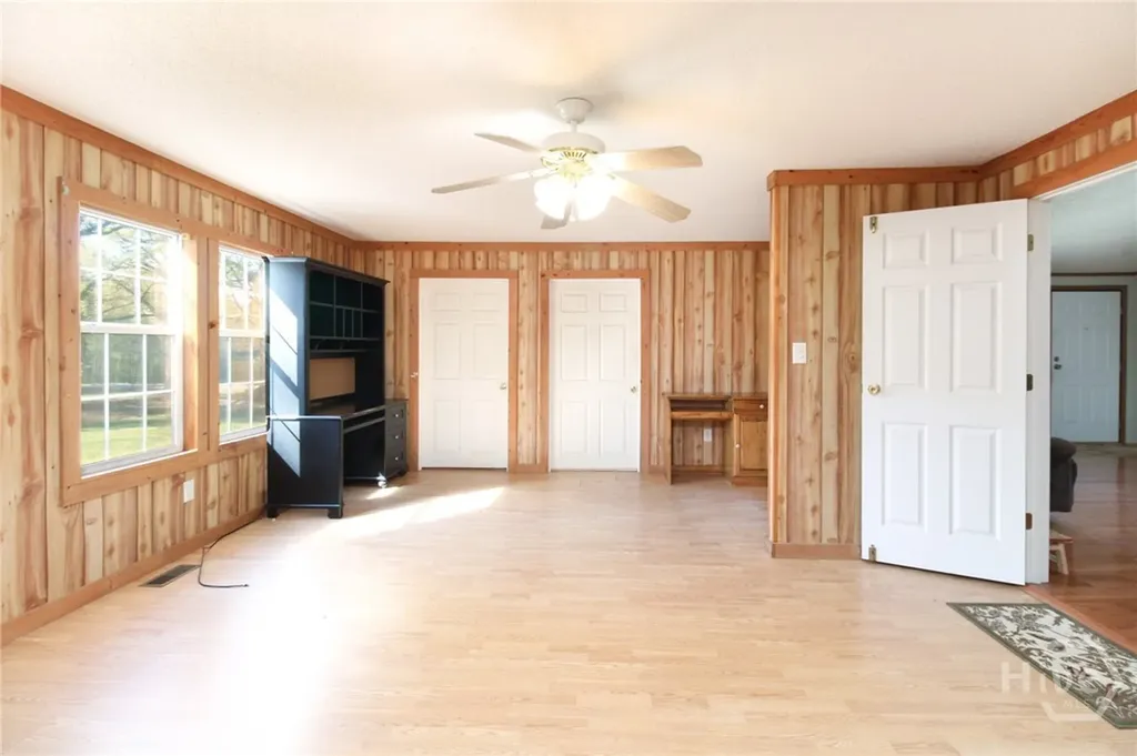 283 S Third Street Colbert GA 30628