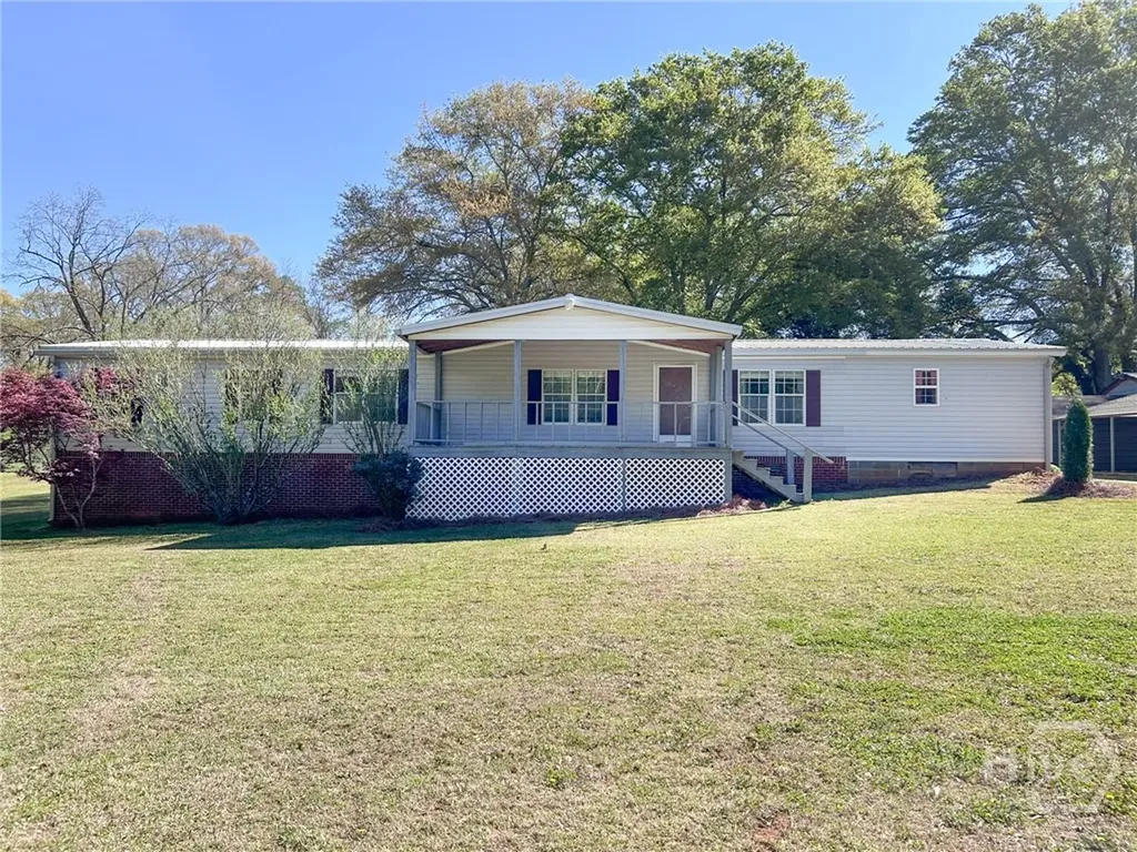 283 S Third Street Colbert GA 30628