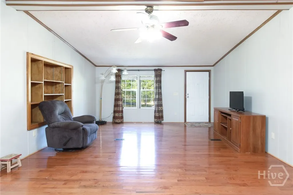 283 S Third Street Colbert GA 30628
