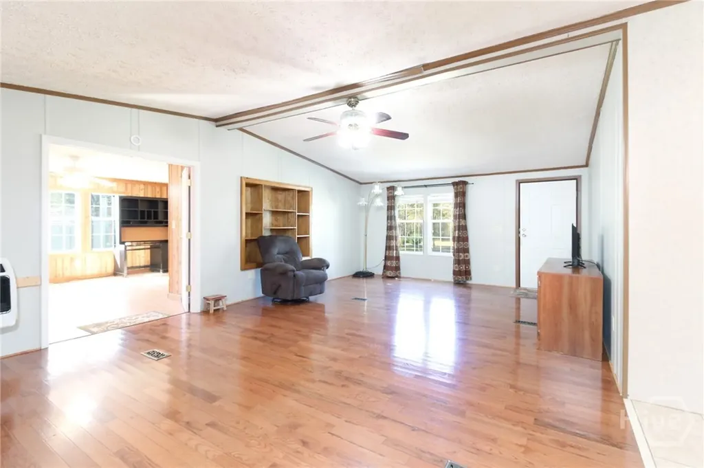 283 S Third Street Colbert GA 30628