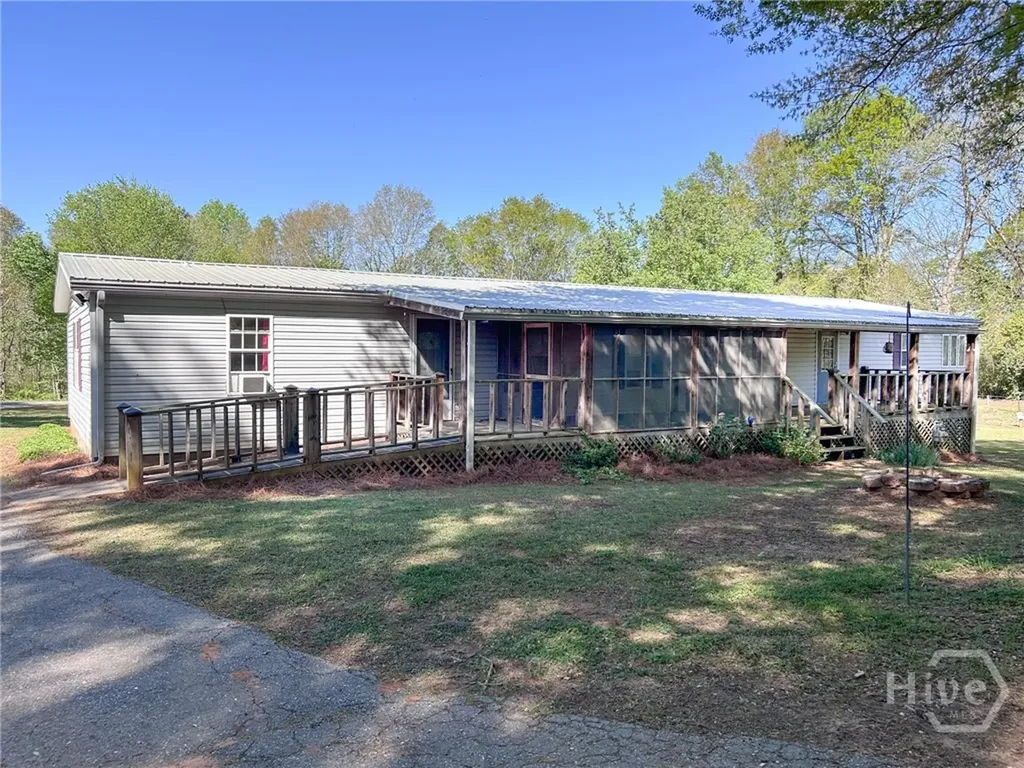 283 S Third Street Colbert GA 30628