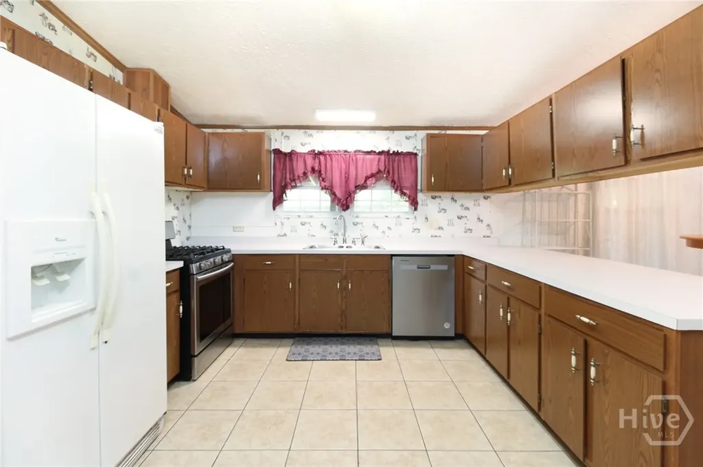 283 S Third Street Colbert GA 30628