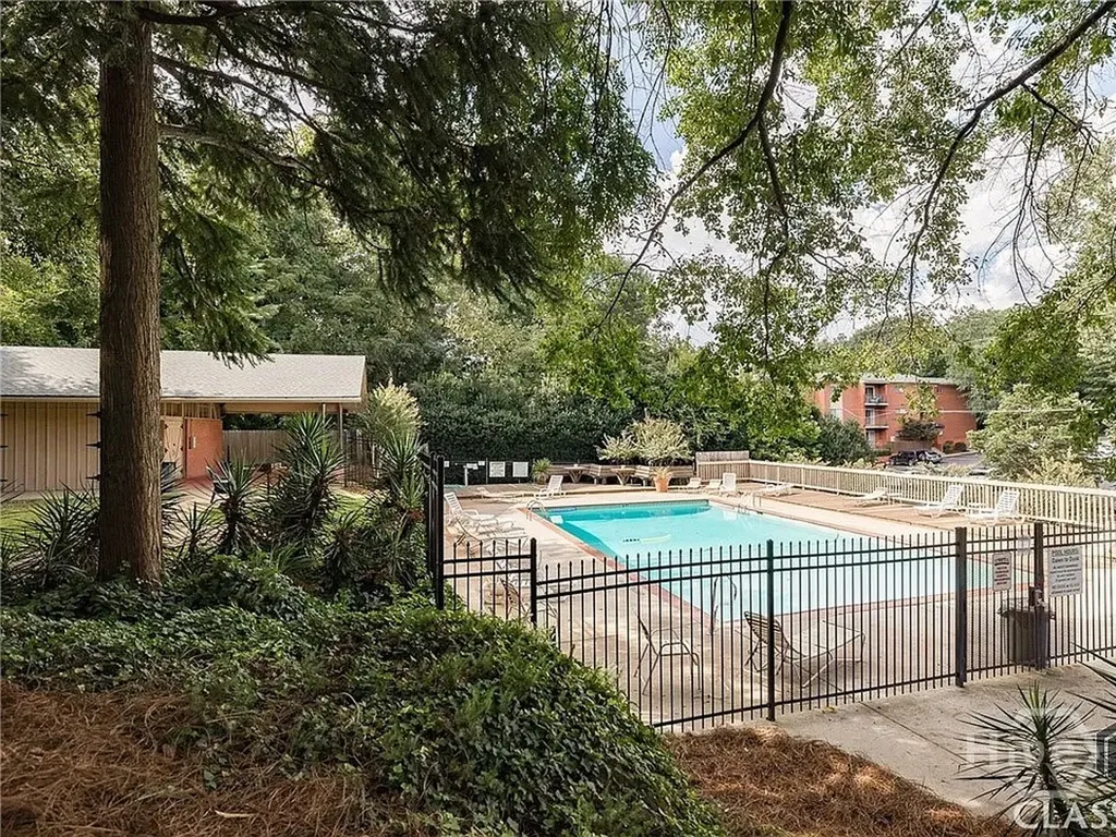 250 Little Street Athens GA 30605