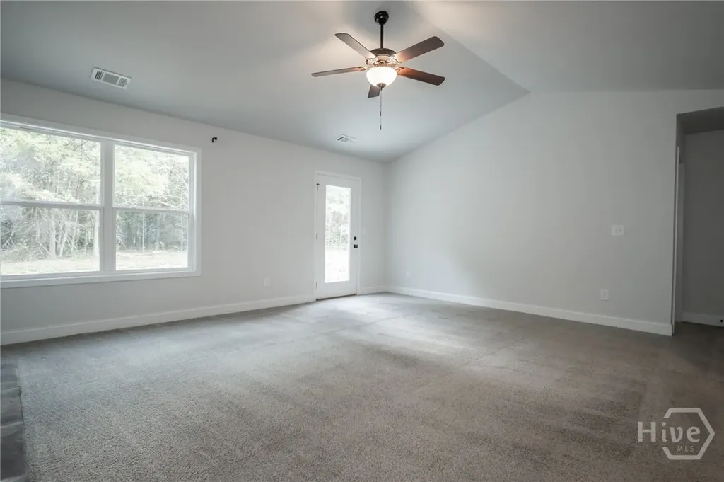 150 Rock Street Danielsville GA 30633