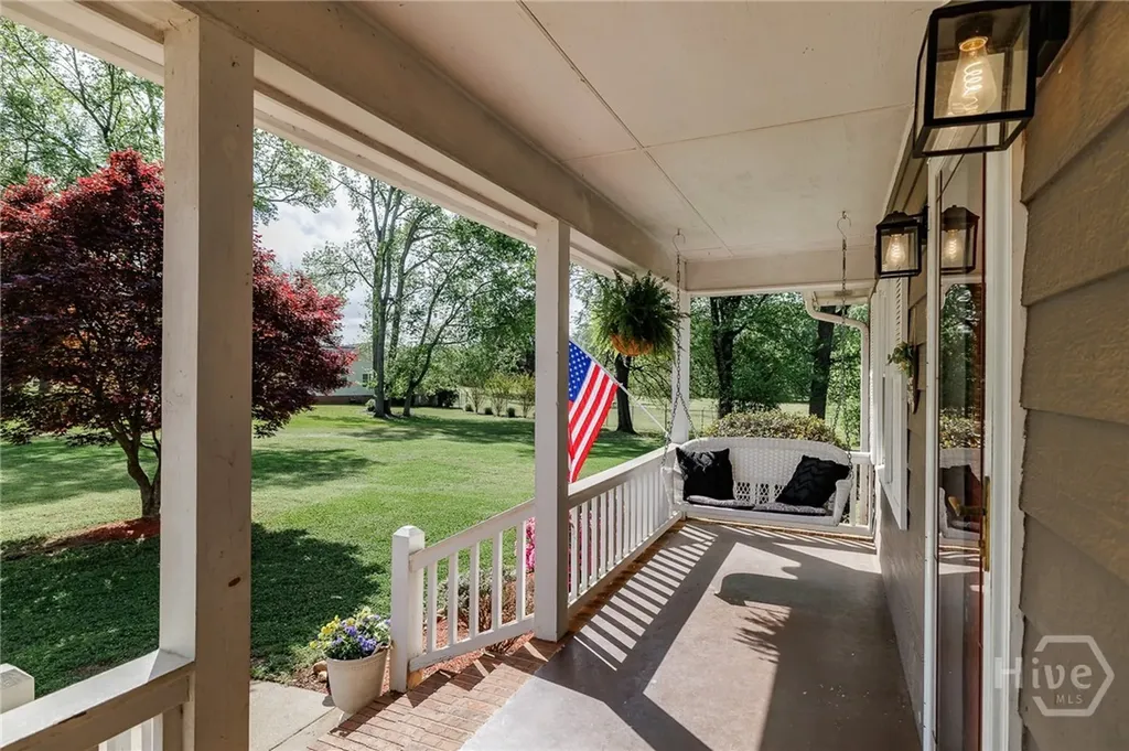 214 Seven Oaks Drive Washington GA 30673
