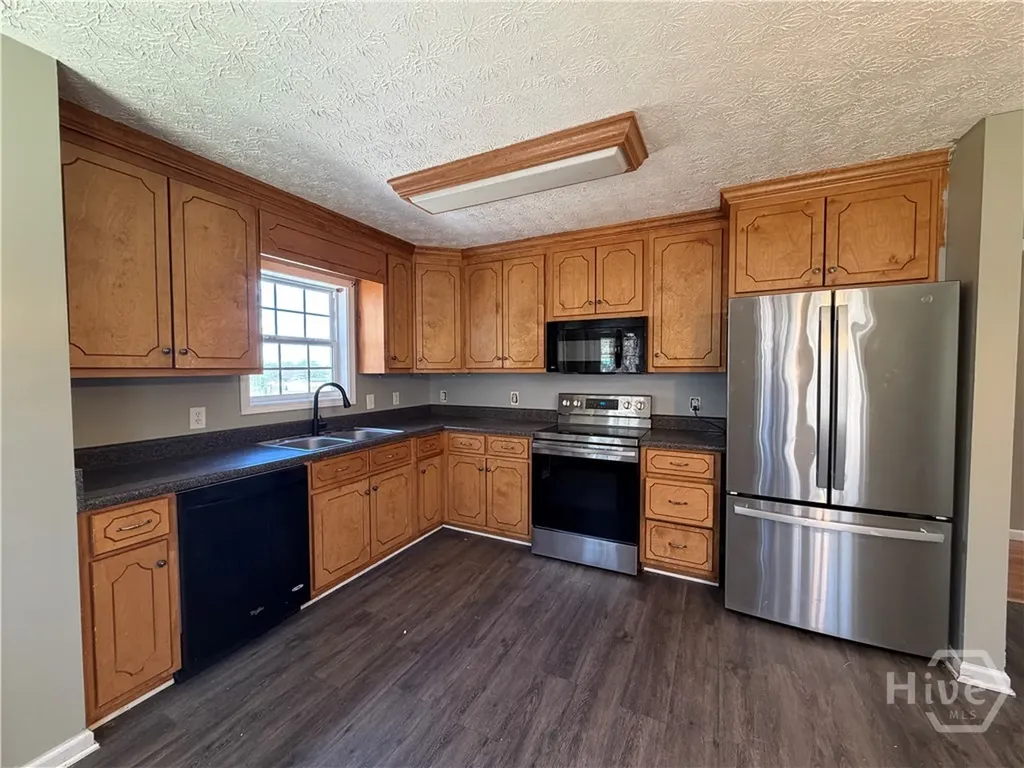 1164 Bert Moorhead Road Canon GA 30520