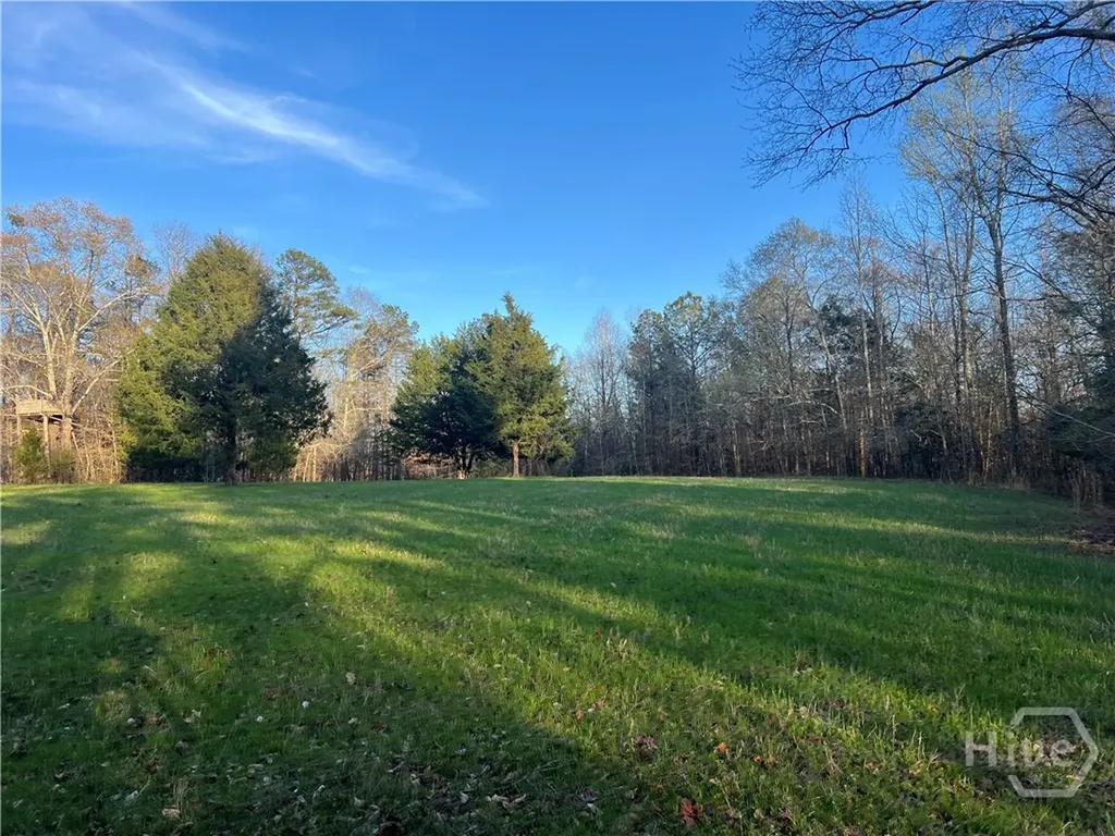 8714 Highway 172 Comer GA 30629