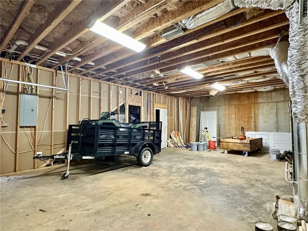 1800 Hog Mountain Road Watkinsville GA 30677