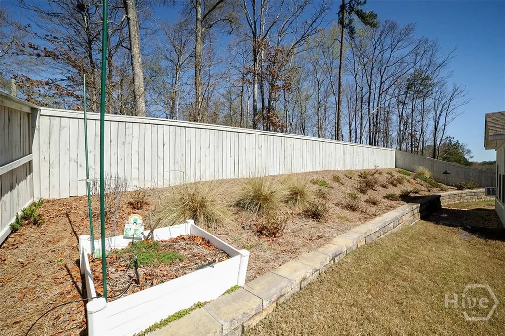 102 Richmond Drive Statham GA 30666