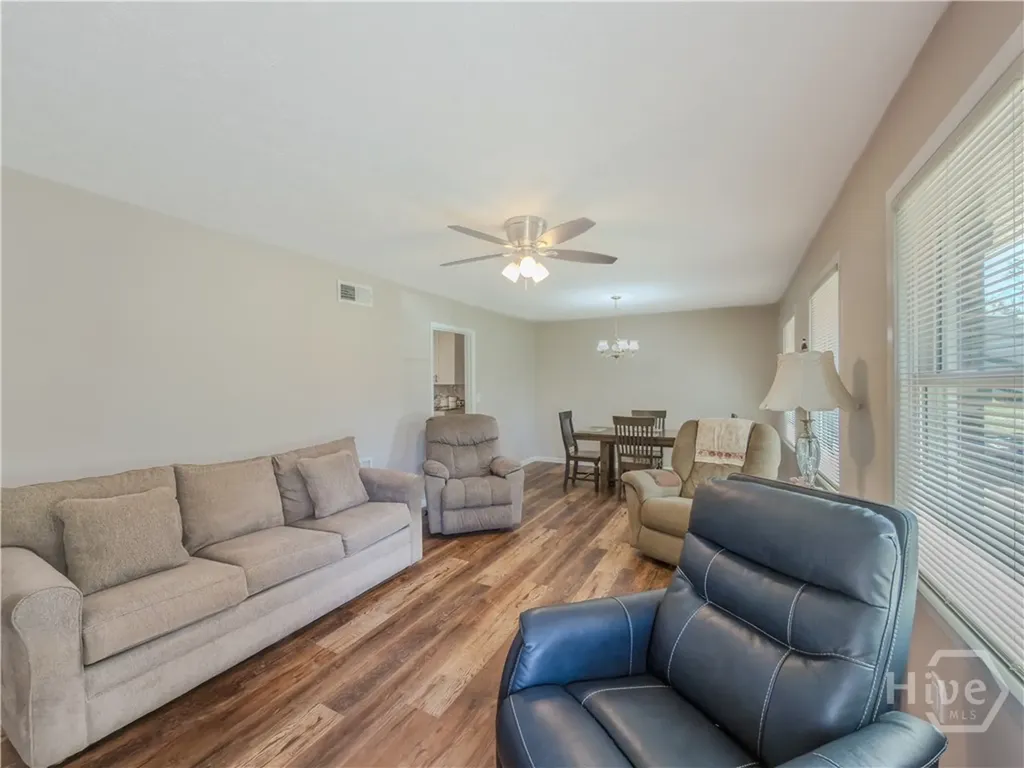 324 E Broad Street Winder GA 30680