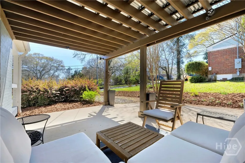 330 Pine Needle Road Athens GA 30606