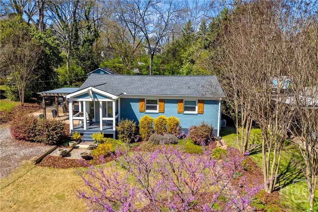 330 Pine Needle Road Athens GA 30606