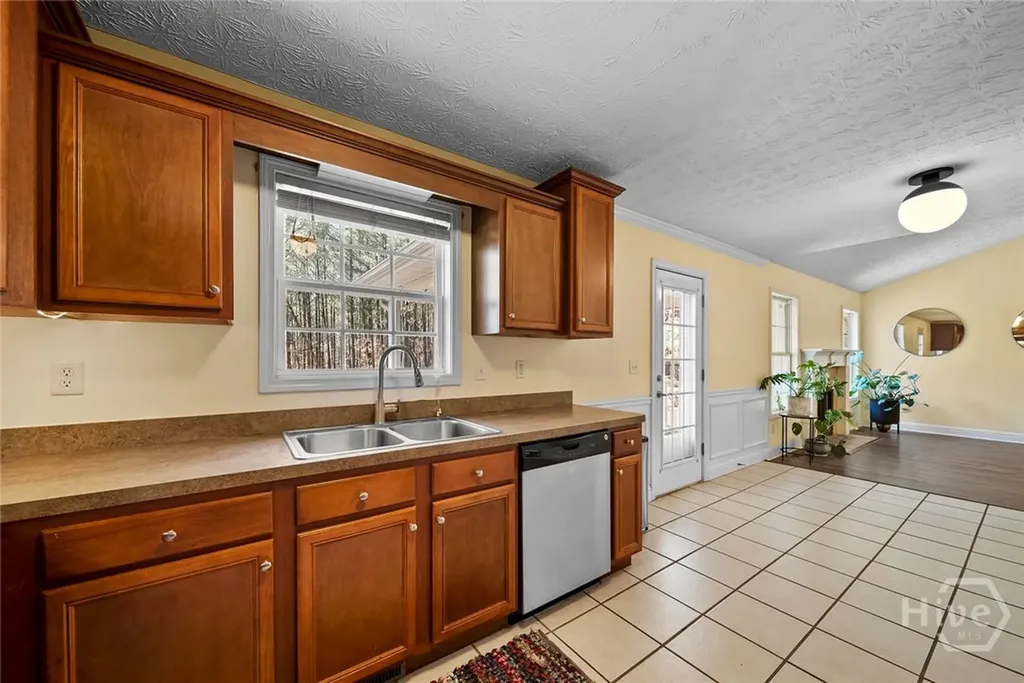 294 Pine Ridge Circle Winterville GA 30683