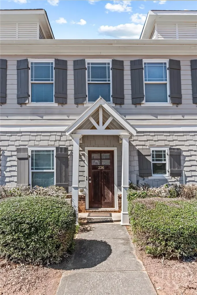 236 Oconee River Circle Athens GA 30605