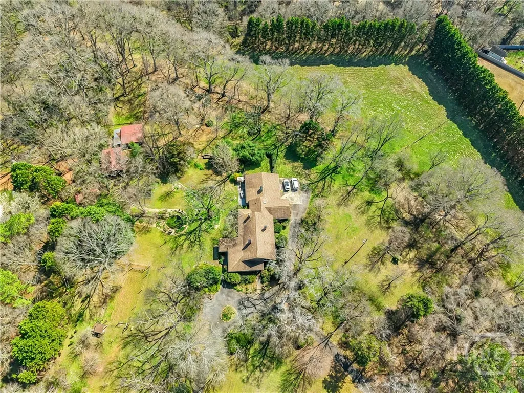 1800 Simonton Bridge Road Watkinsville GA 30677