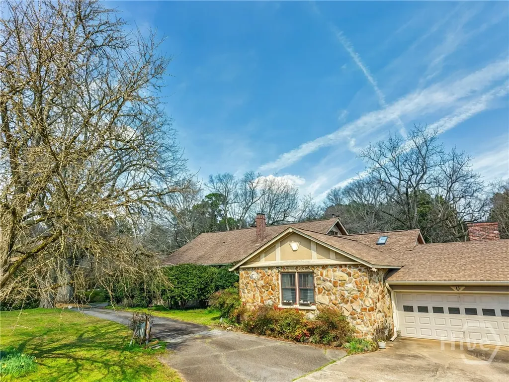 1800 Simonton Bridge Road Watkinsville GA 30677