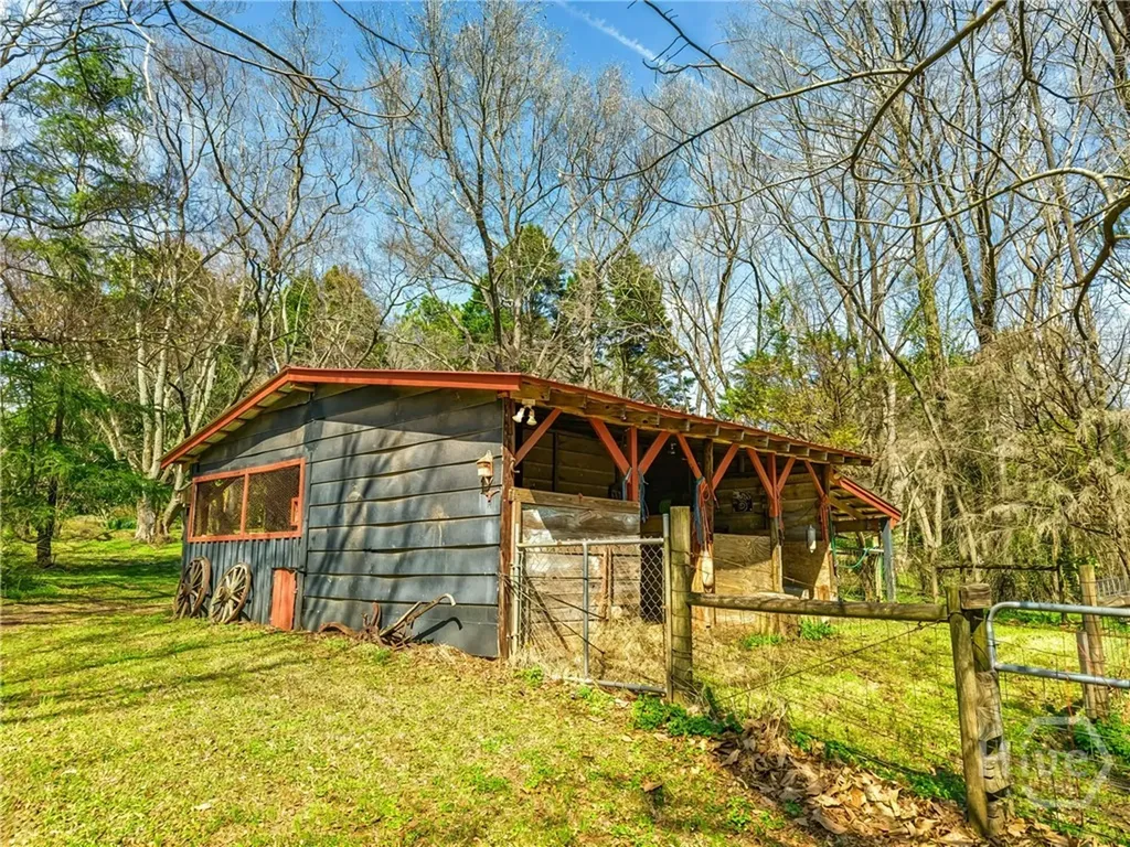 1800 Simonton Bridge Road Watkinsville GA 30677