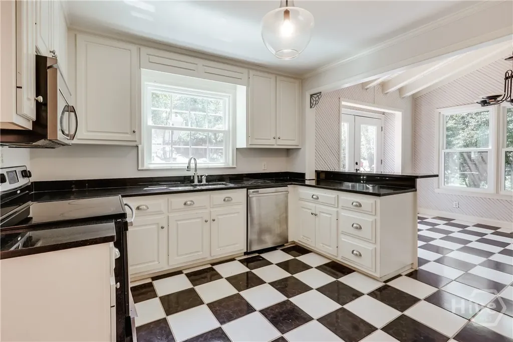 490 Mcwhorter Drive Athens GA 30606