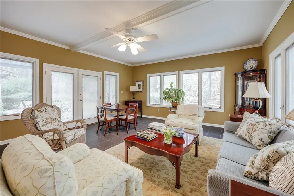 1611 Crystal Hills Drive Athens GA 30606