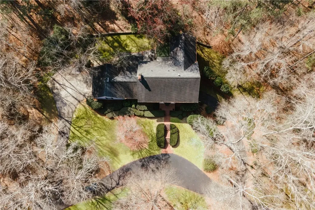 1611 Crystal Hills Drive Athens GA 30606