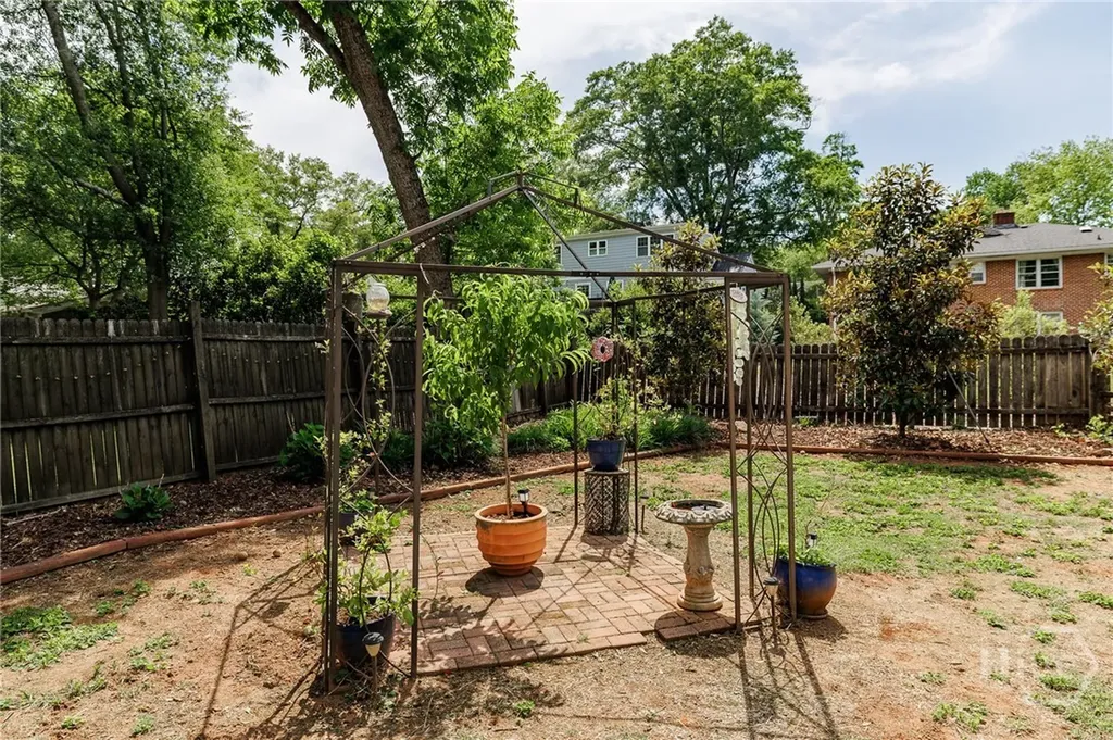 385 Best Drive Athens GA 30606