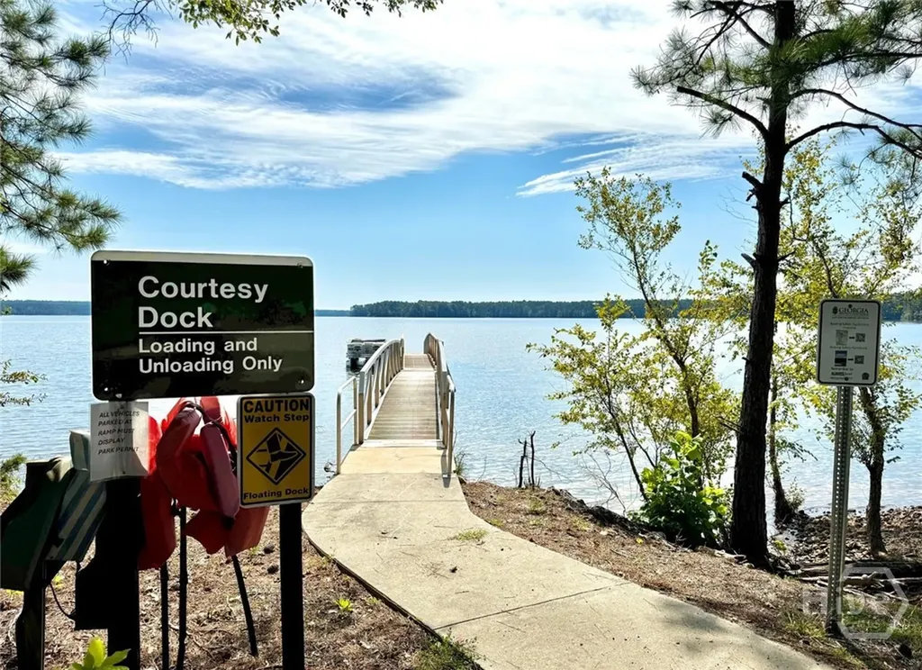 1309 Shimmering Water Cove Tignall GA 30668