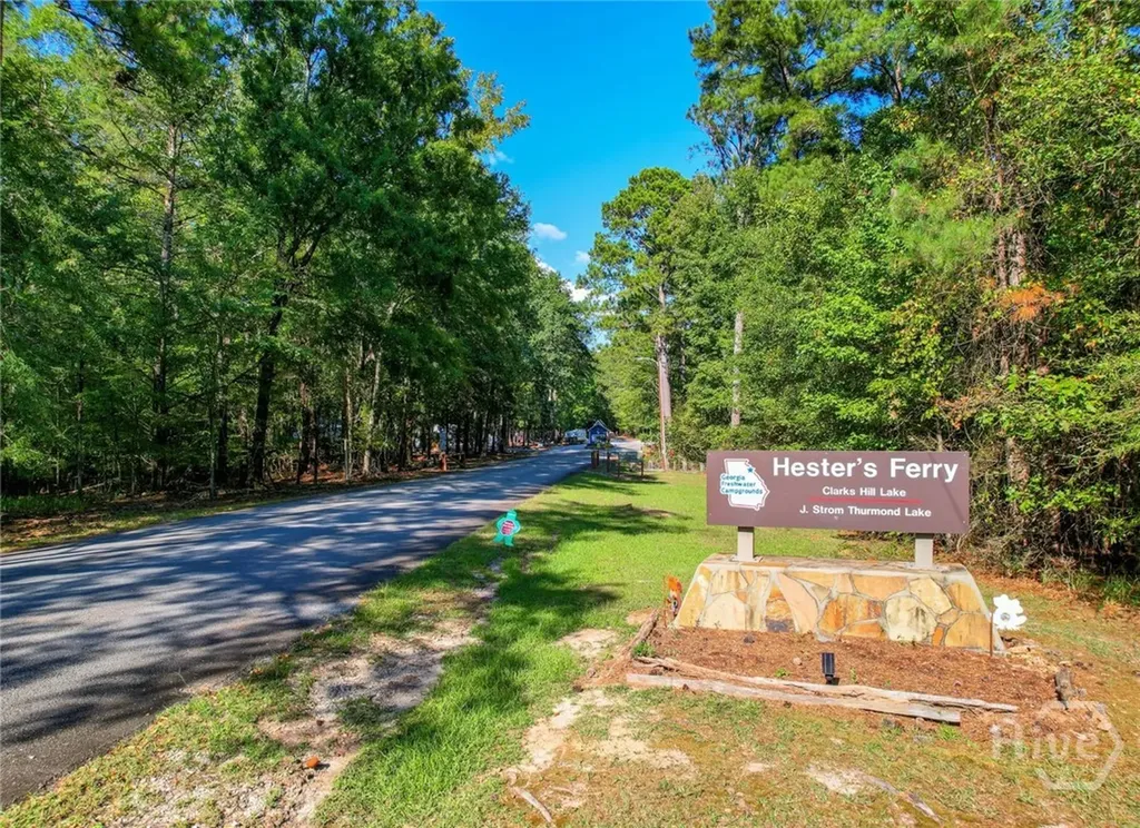 1309 Shimmering Water Cove Tignall GA 30668