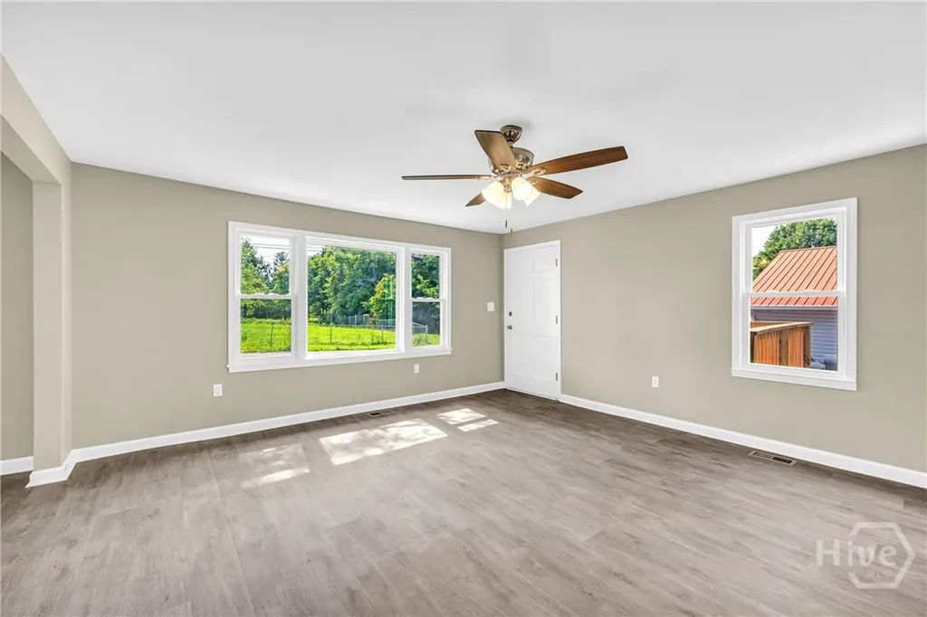 266 Randall Street Lavonia GA 30553