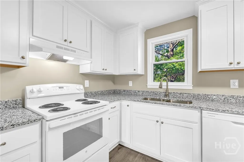 266 Randall Street Lavonia GA 30553