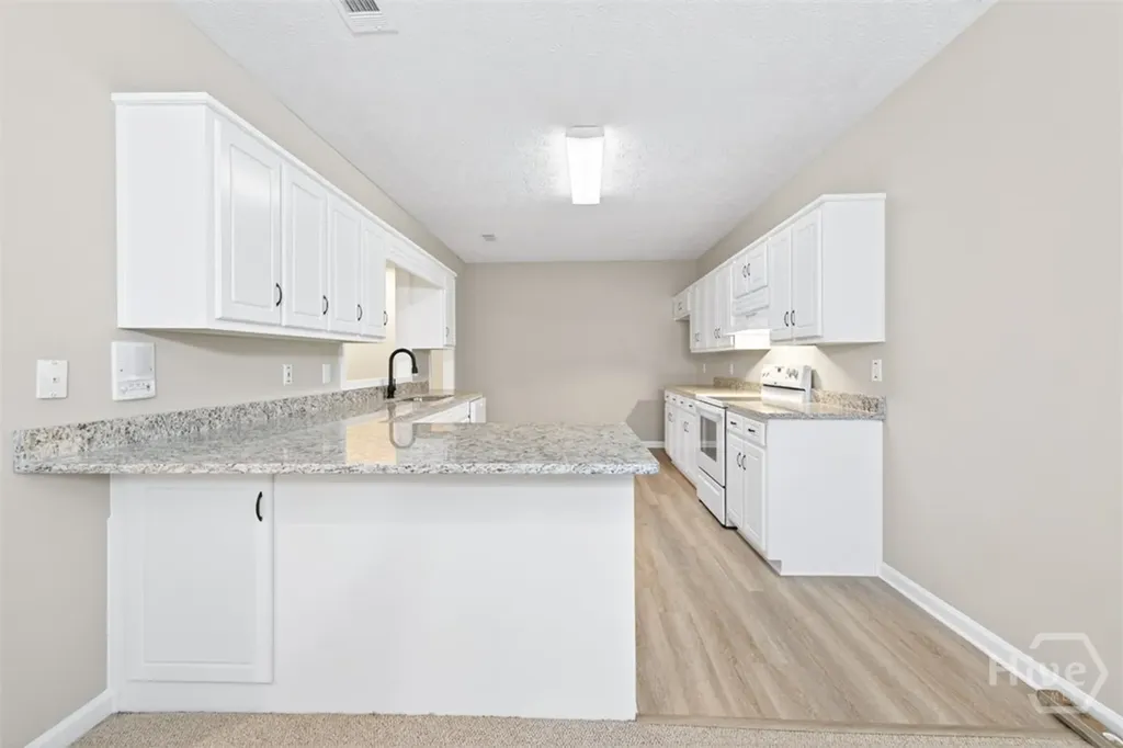 1194 Foster Road Statham GA 30666