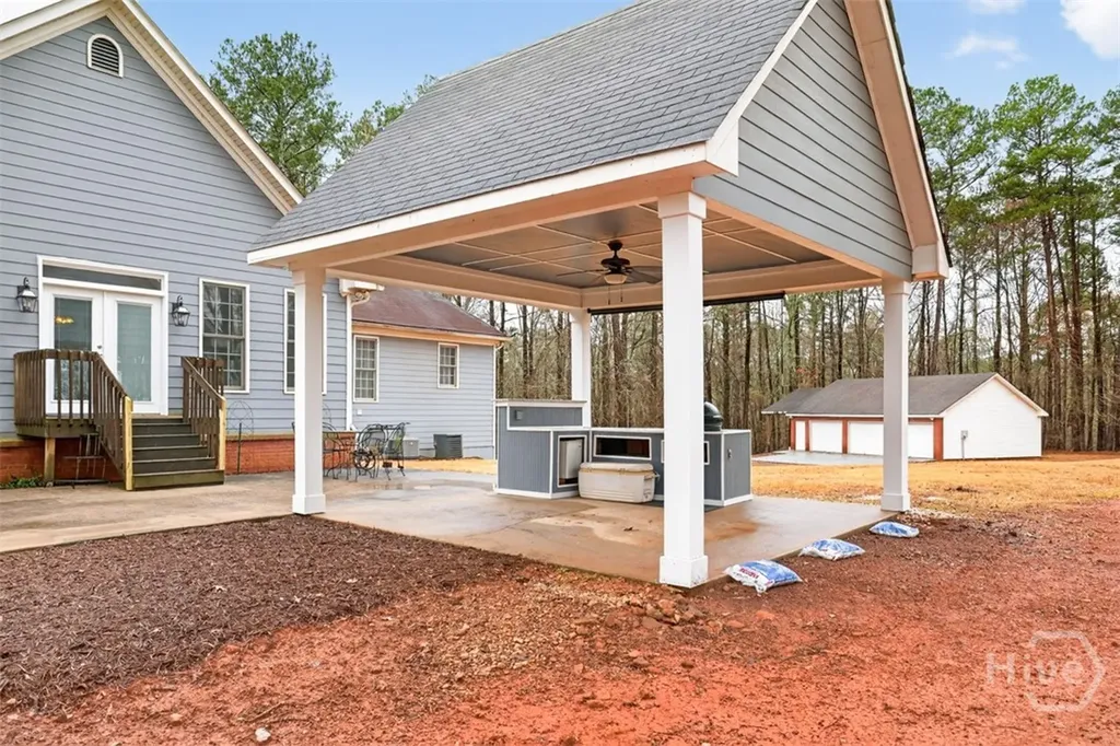 1194 Foster Road Statham GA 30666