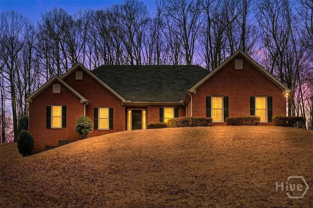 1194 Foster Road Statham GA 30666
