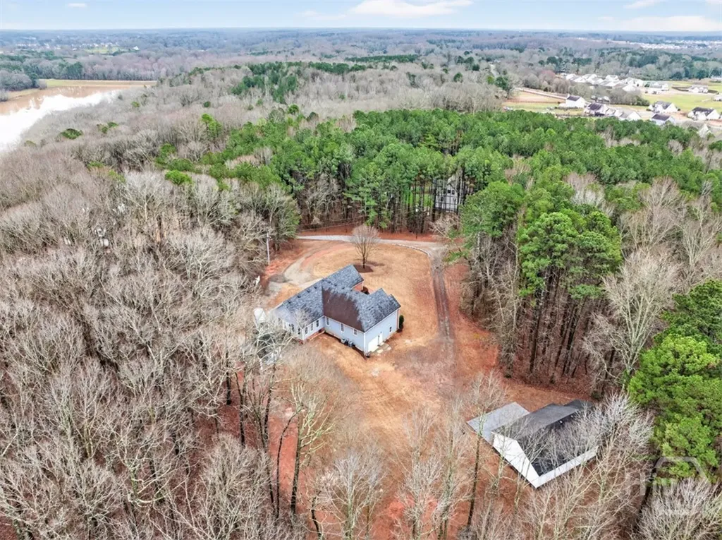 1194 Foster Road Statham GA 30666