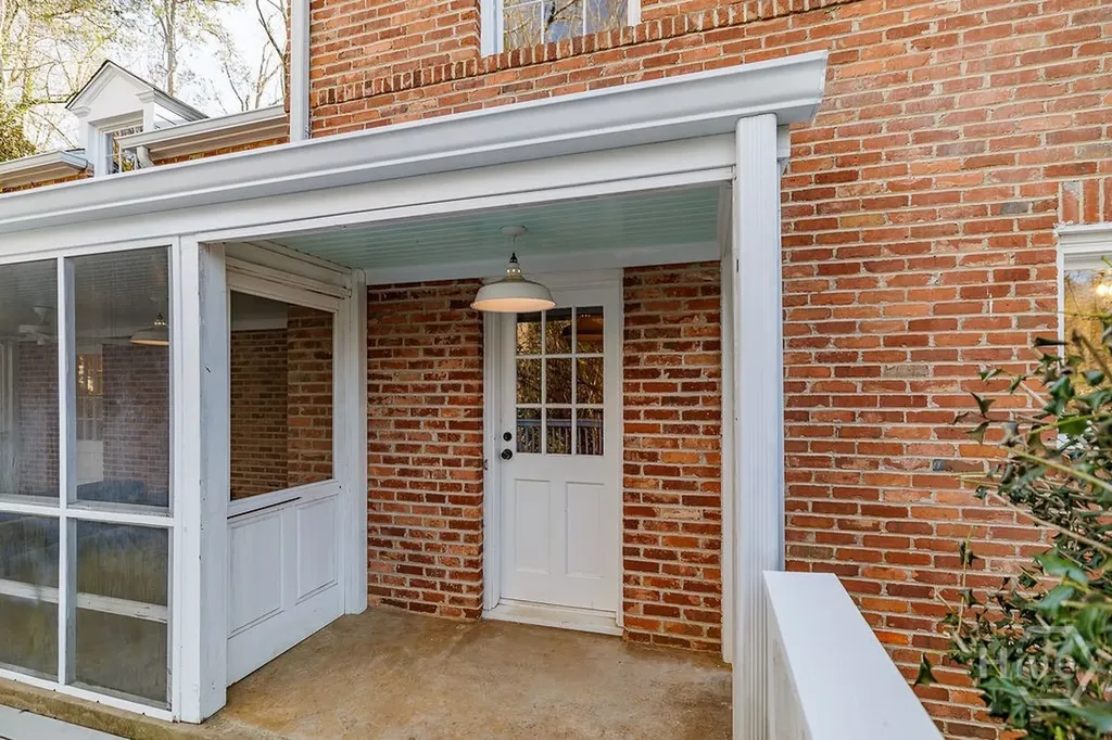 480 West Lake Drive Athens GA 30606