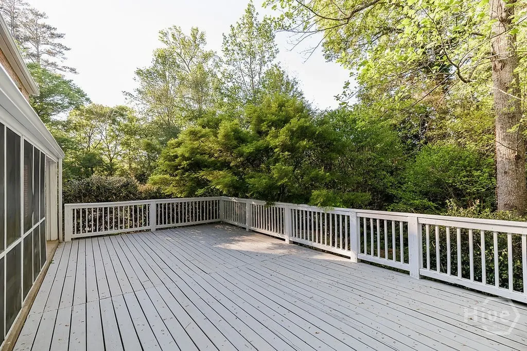 480 West Lake Drive Athens GA 30606