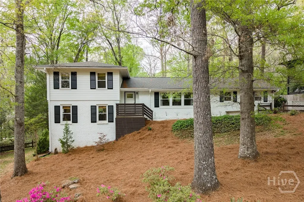 130 Oakdale Road Athens GA 30606