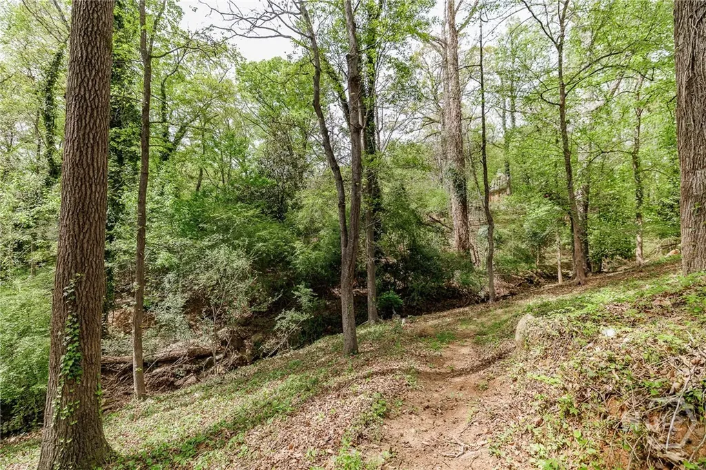 130 Oakdale Road Athens GA 30606
