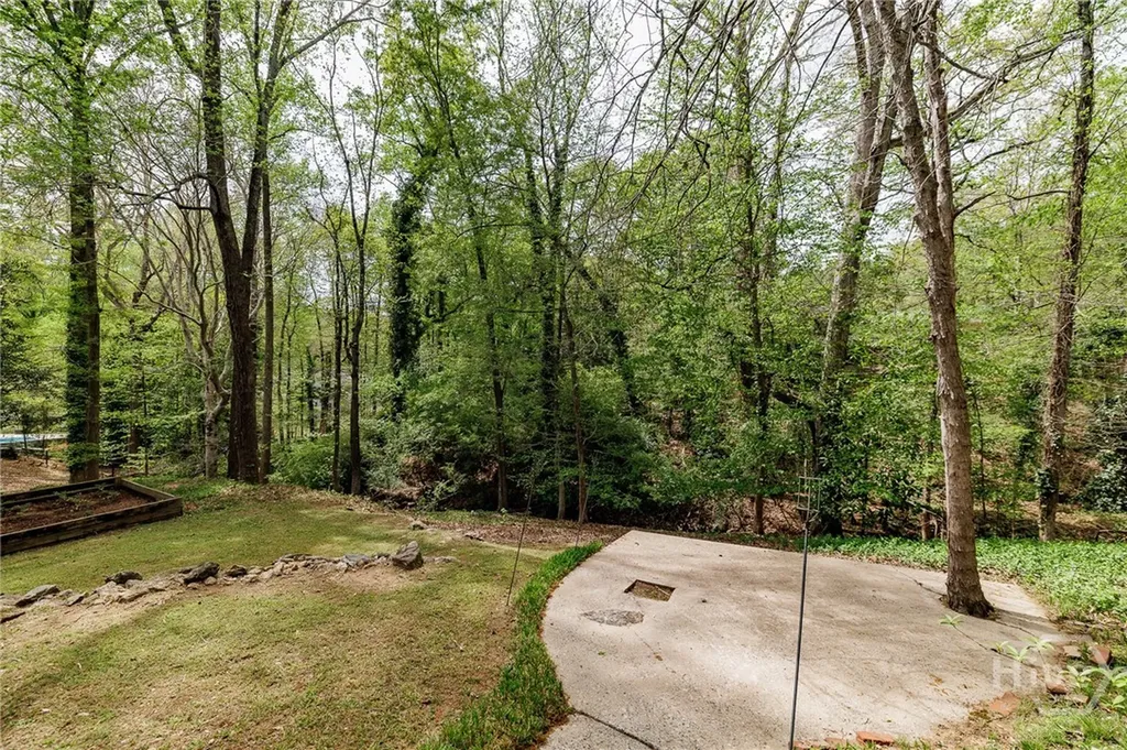 130 Oakdale Road Athens GA 30606