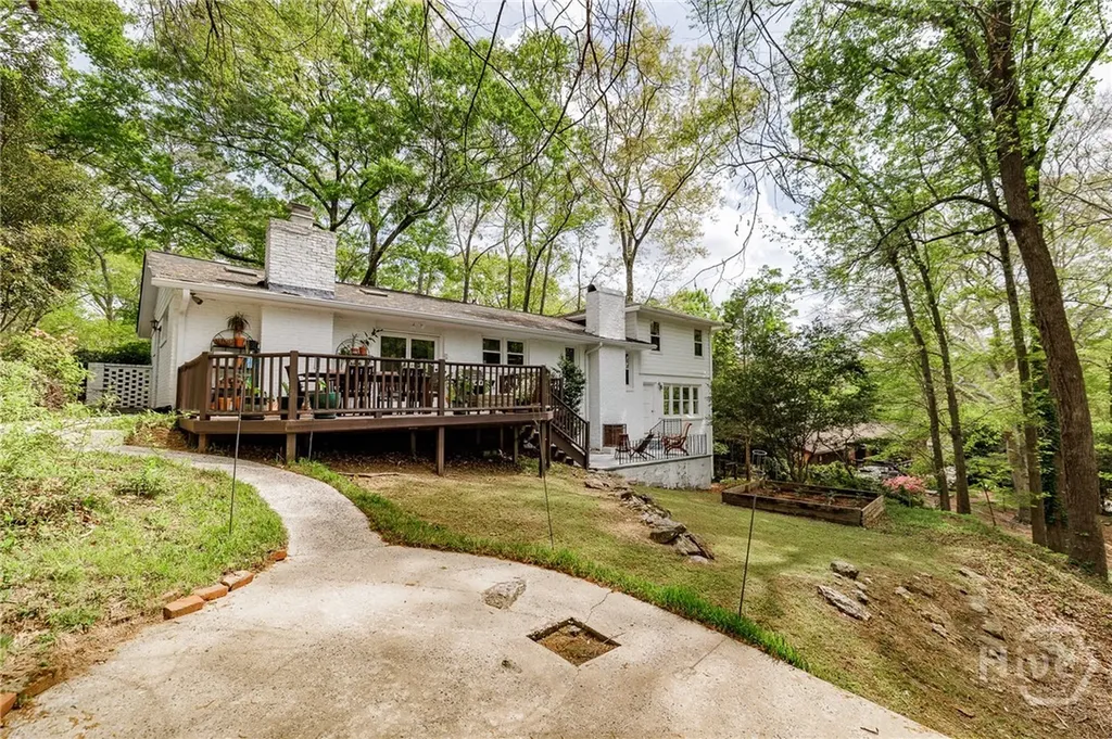 130 Oakdale Road Athens GA 30606