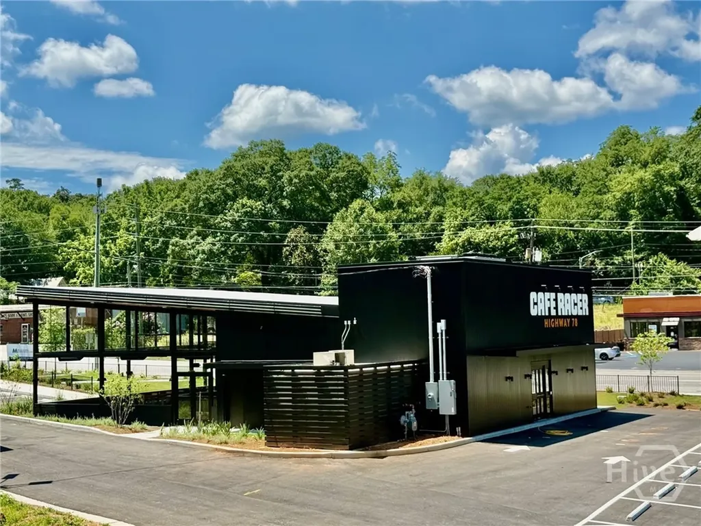 136 N Peter Street Athens GA 30601