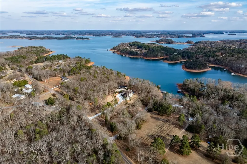 590 Rainbow Drive Hartwell GA 30643